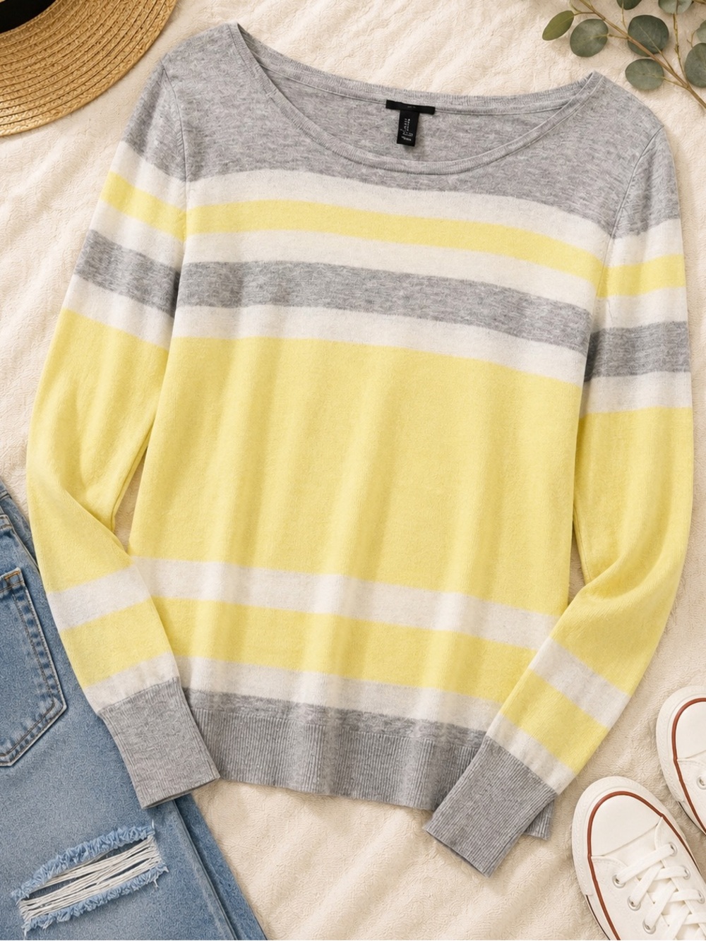 Gap‎ Womens Striped Long Sleeve Pullover Sweater Yellow Grey White Scoop Neck S